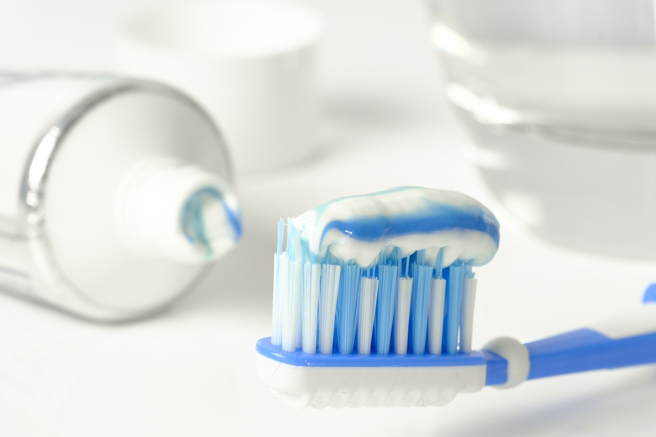 İnvisalign Plaklarının Tükürük Salgısını Etkilemesi: Nasıl Düzeltilir? 