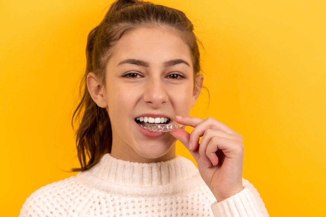 İnvisalign Tedavisinde İlk Plakları Alma Sonrası Diyet İpuçları